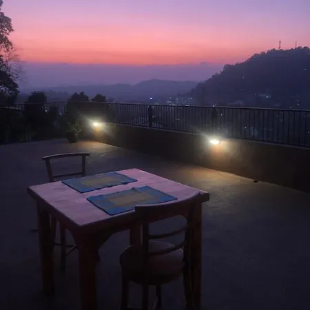 Feel Home Kandy Extérieur photo